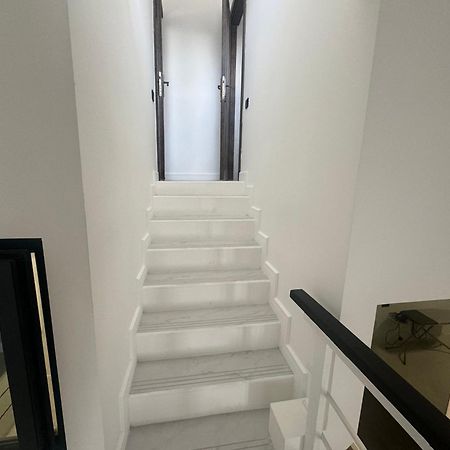 Luxe Apartment In Center Erevan Exterior foto