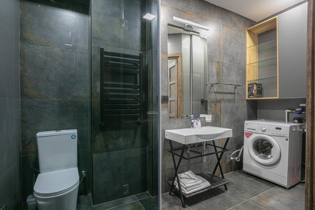 Luxe Apartment In Center Erevan Exterior foto